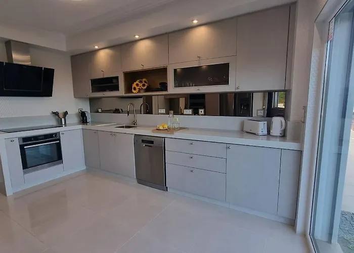 Oceanview Vila *